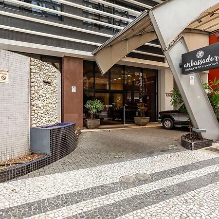 Apto-Flat Excelente Localizacao Centro-Batel - Somente Familiares クリチバ エクステリア 写真
