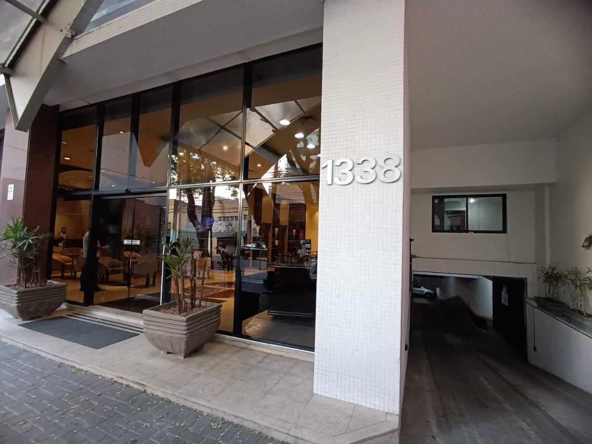 Apto-Flat Excelente Localizacao Centro-Batel - Somente Familiares クリチバ エクステリア 写真