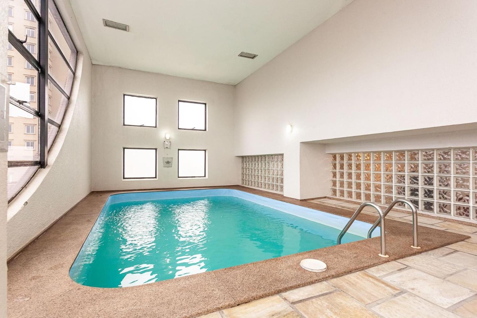 Apto-Flat Excelente Localizacao Centro-Batel - Somente Familiares クリチバ エクステリア 写真